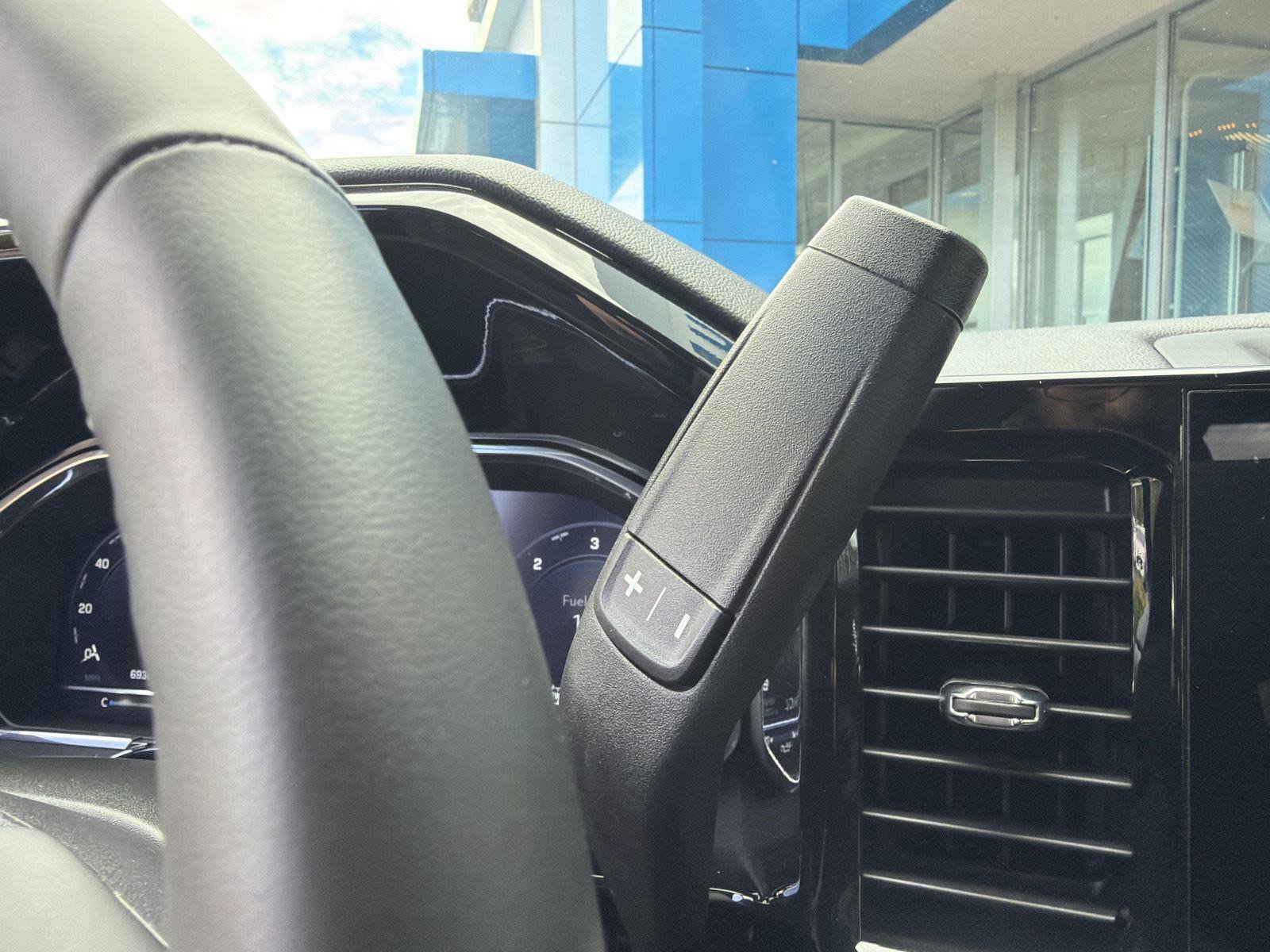 Certified 2025 Chevrolet Silverado 1500 LT w/ LPO, Liner Protection Package AWD/4WD image 20