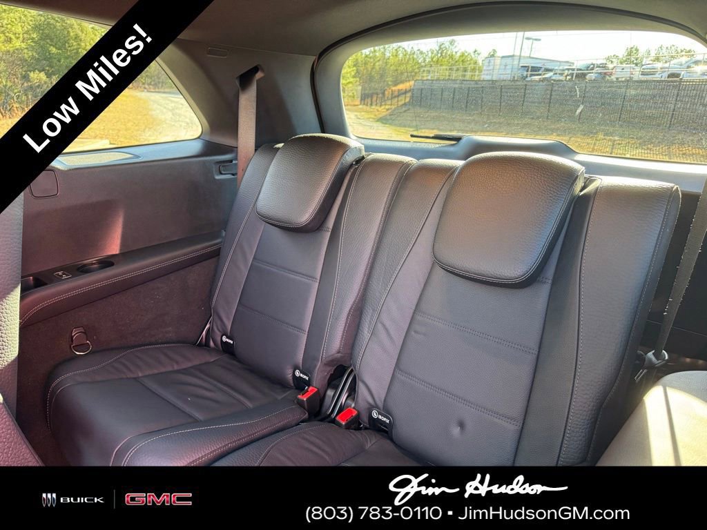 Used 2024 Mercedes-Benz GLS 450 4MATIC image 28