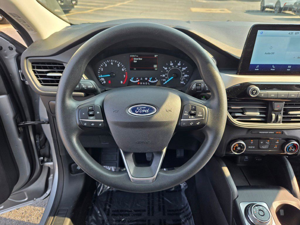 Used 2022 Ford Escape SE w/ SE Sport Appearance Package FWD image 30