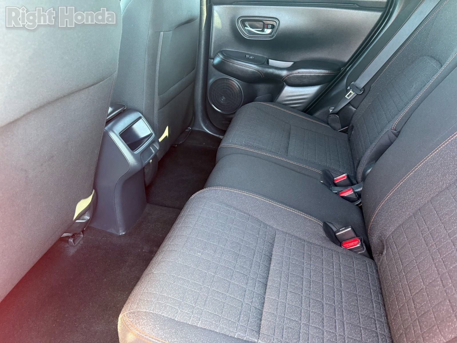 Used 2025 Honda HR-V Sport image 25