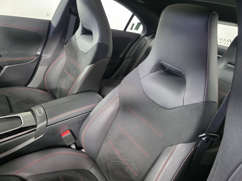 Certified 2025 Mercedes-Benz CLA 250 image 11