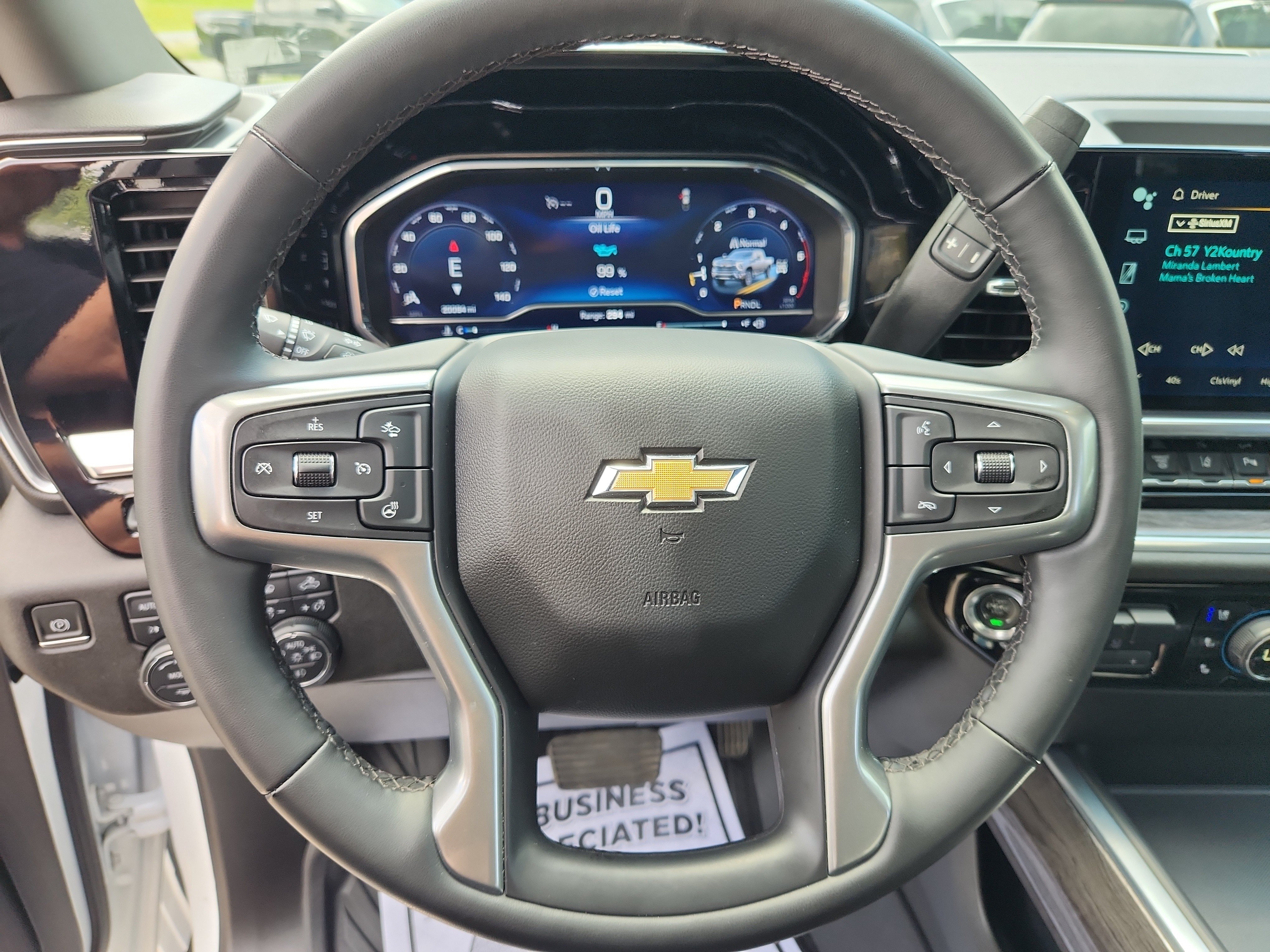 Used 2024 Chevrolet Silverado 2500 LTZ w/ LTZ Convenience Package AWD/4WD image 26