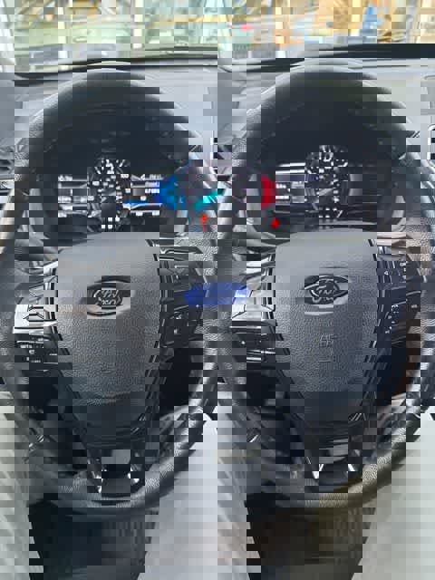 Used 2019 Ford Explorer XLT w/ Equipment Group 202A image 12