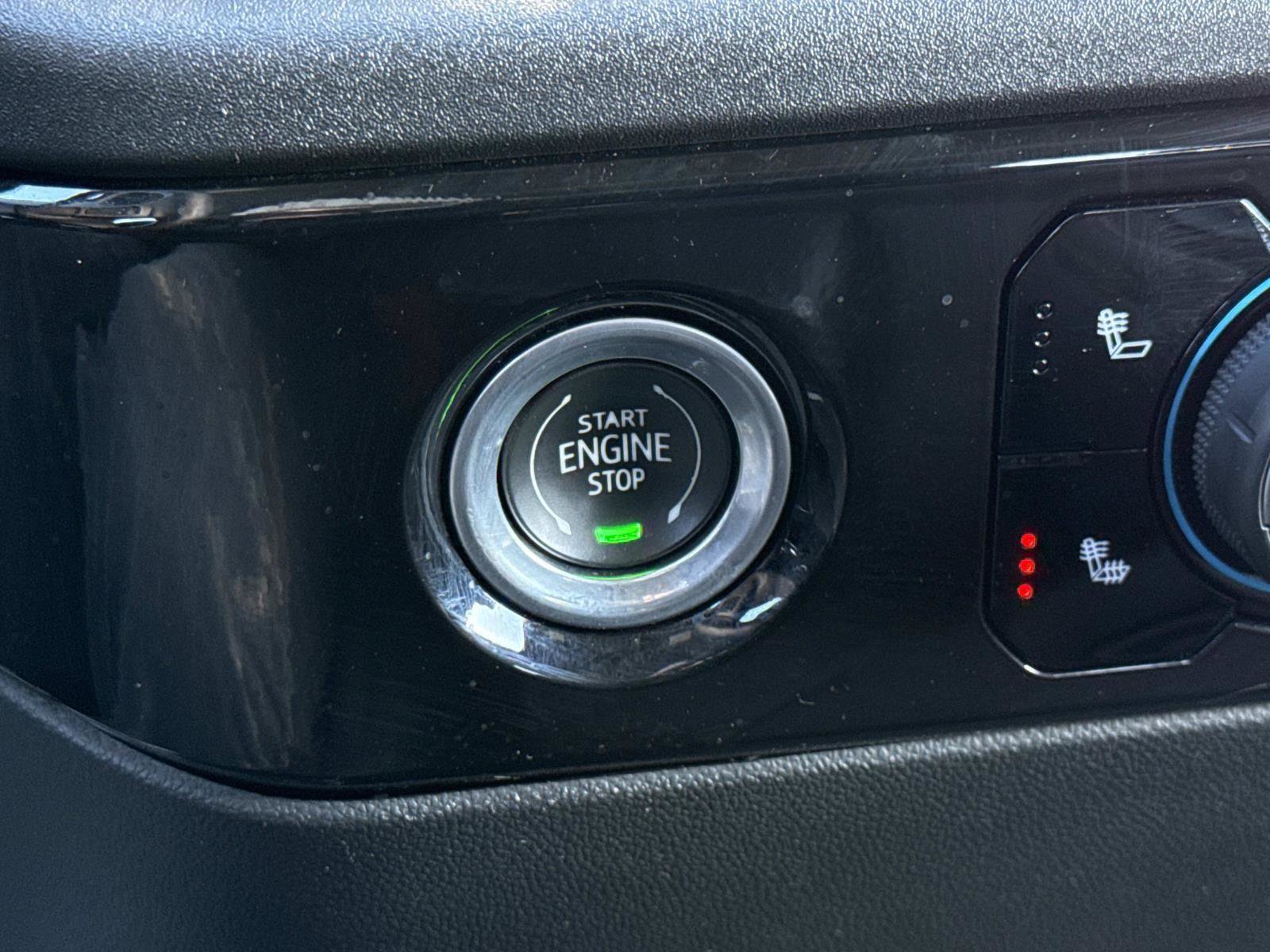 Used 2023 Chevrolet Silverado 1500 LT image 12