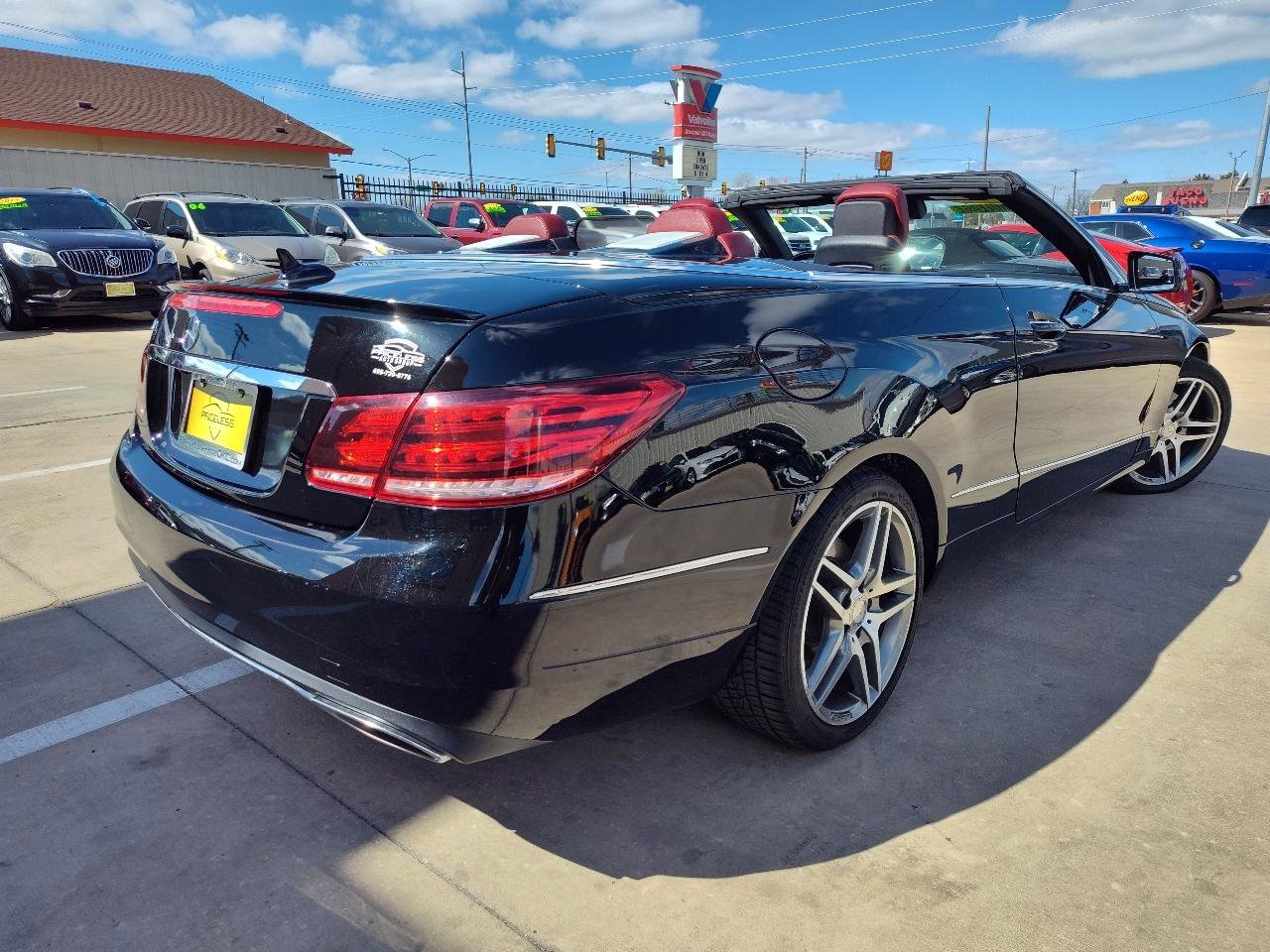 Used 2014 Mercedes-Benz E 350 Cabriolet image 3
