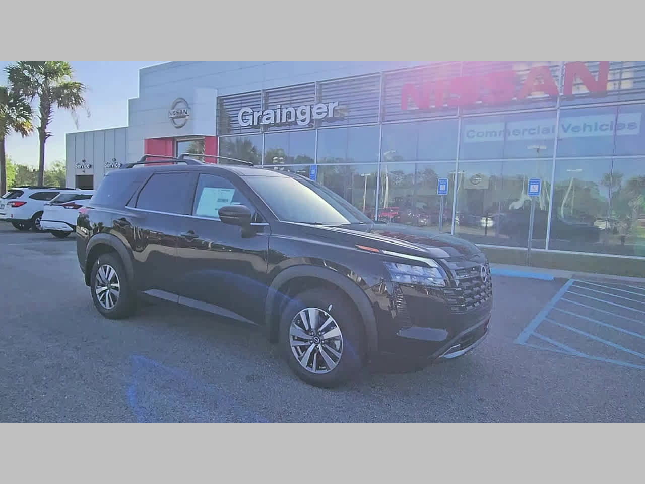 New 2026 Nissan Pathfinder SL FWD image 16