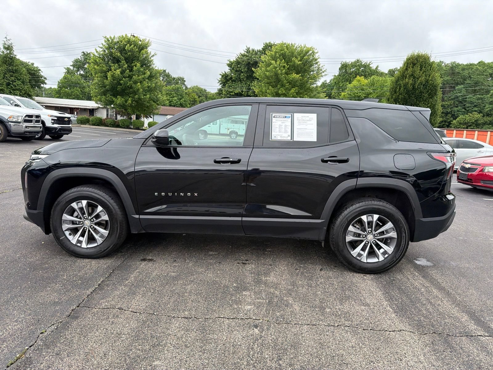 Used 2026 Chevrolet Equinox LT w/ Convenience Package II FWD image 10