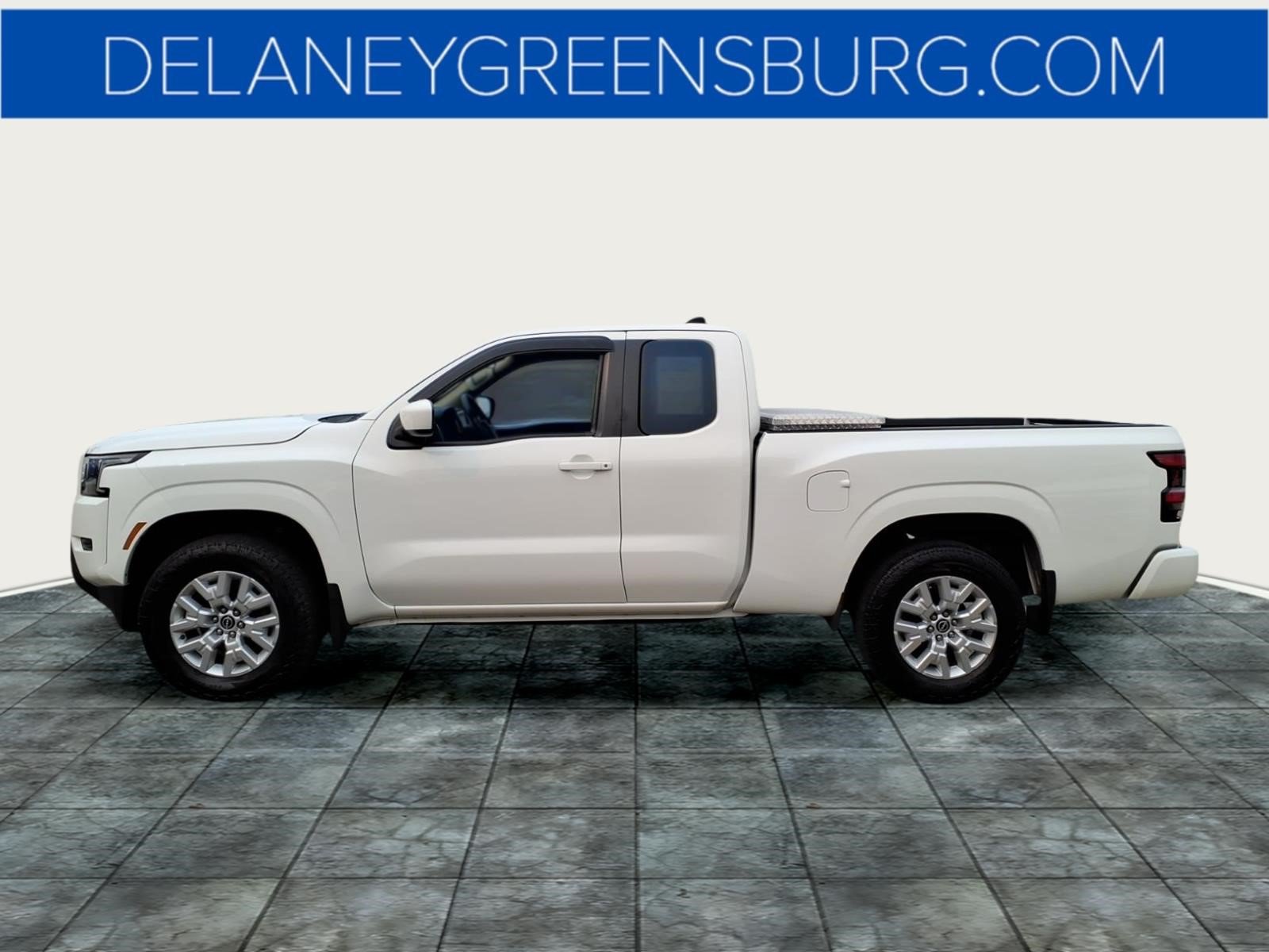 Used 2023 Nissan Frontier SV w/ Technology Package AWD/4WD image 6