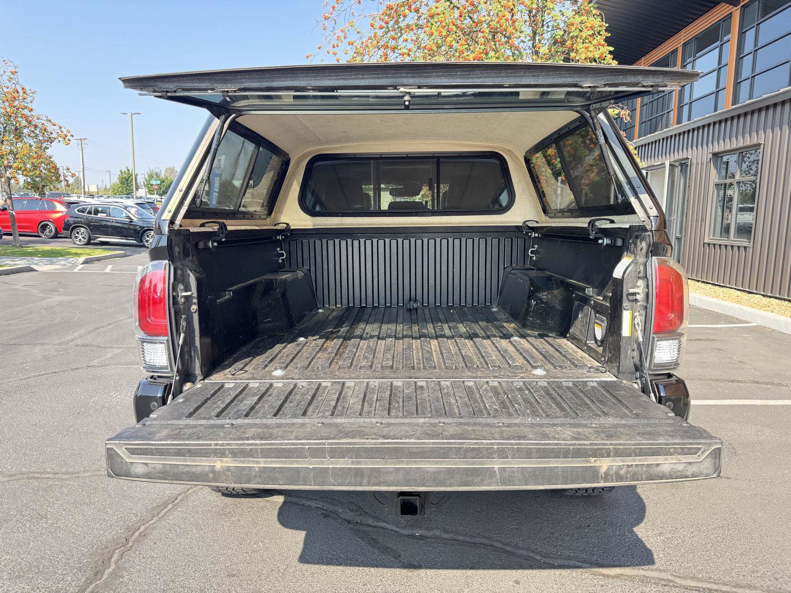 Used 2020 Toyota Tacoma TRD Pro AWD/4WD image 24