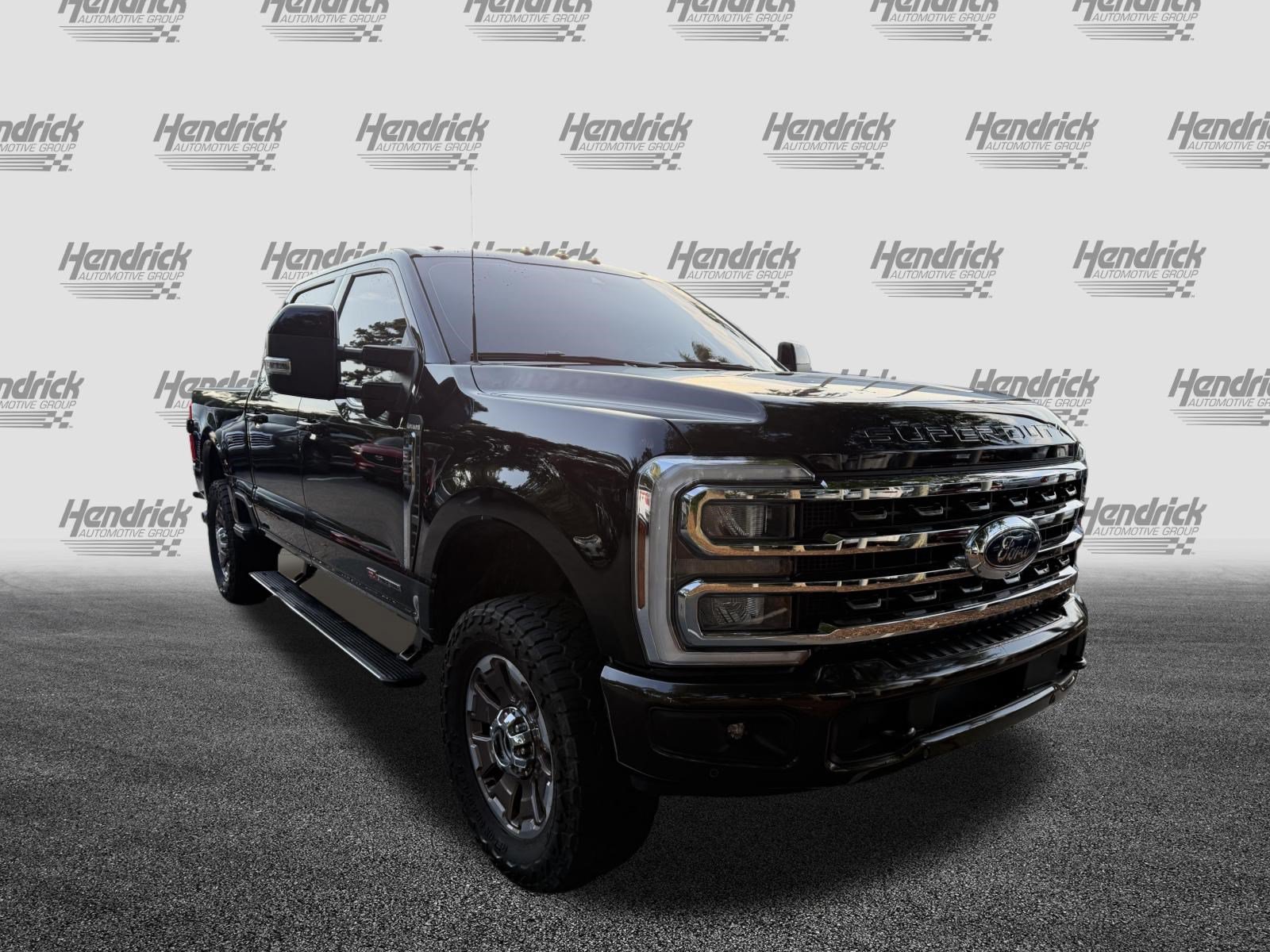 Used 2025 Ford F350 King Ranch w/ FX4 Off-Road Package AWD/4WD image 2