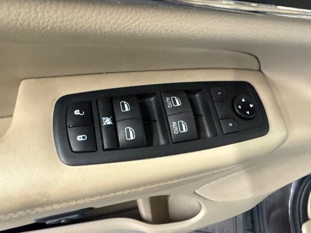 Used 2020 Jeep Grand Cherokee Limited RWD image 23
