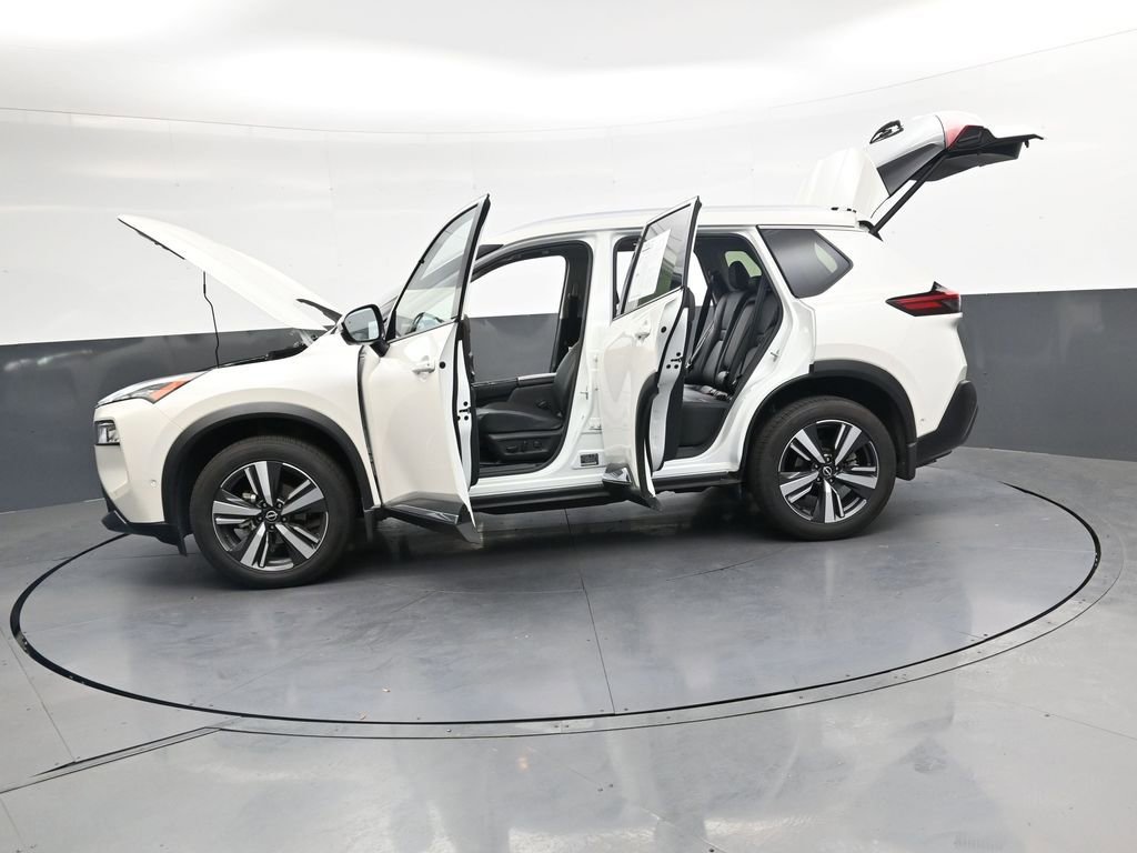 Used 2023 Nissan Rogue SL w/ SL Premium Package FWD image 47