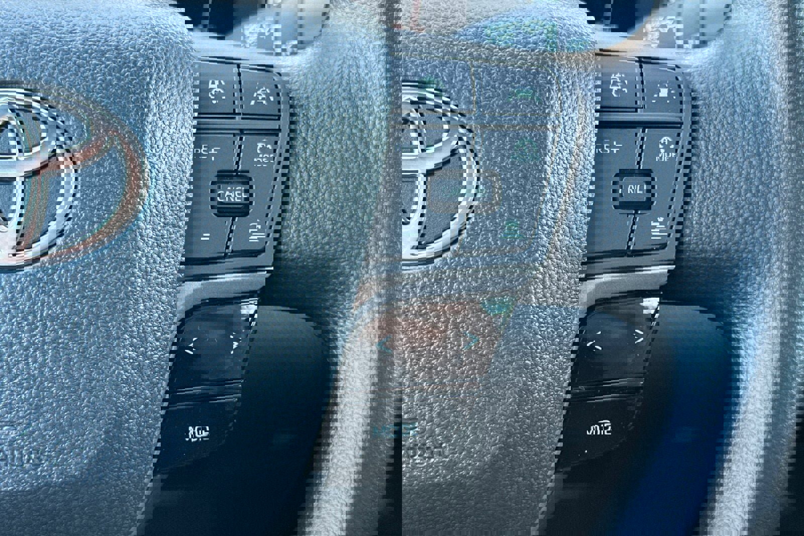 New 2026 Toyota Camry LE image 28