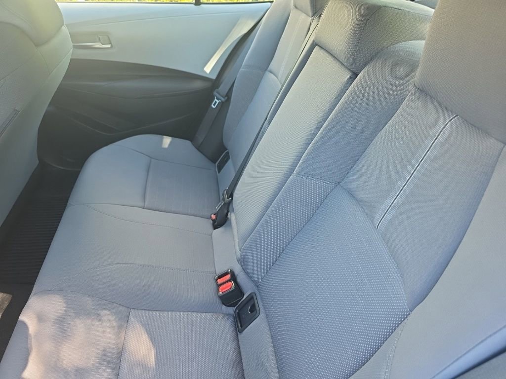 Used 2024 Toyota Corolla SE image 17