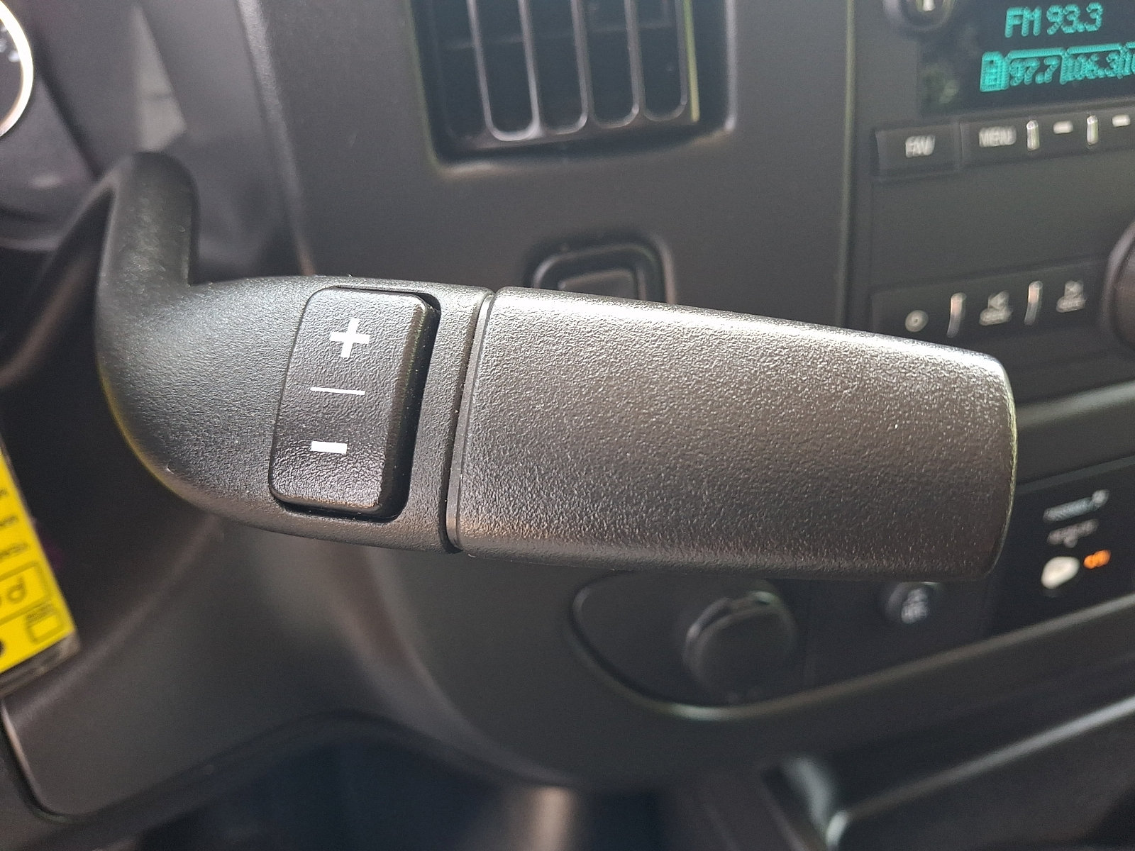 Used 2024 GMC Savana 2500 w/ Driver Convenience Package RWD image 16