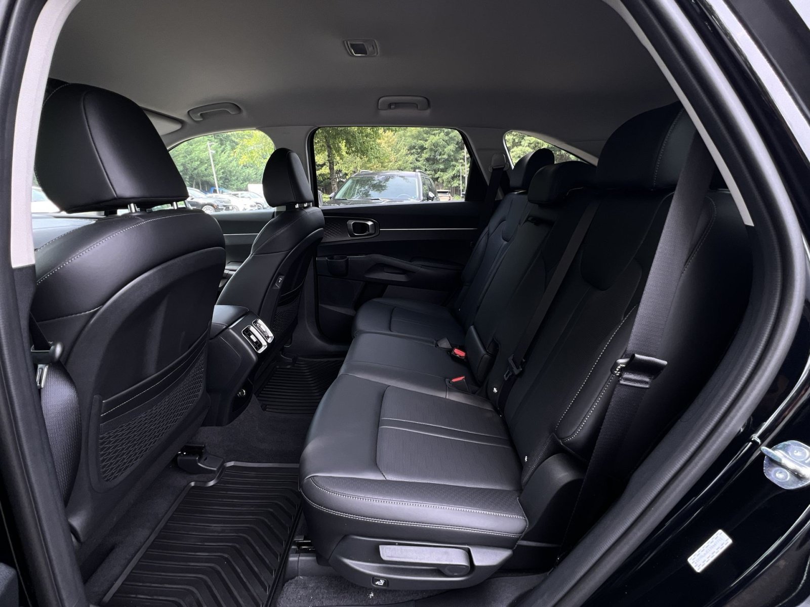 New 2026 Kia Sorento S FWD image 31