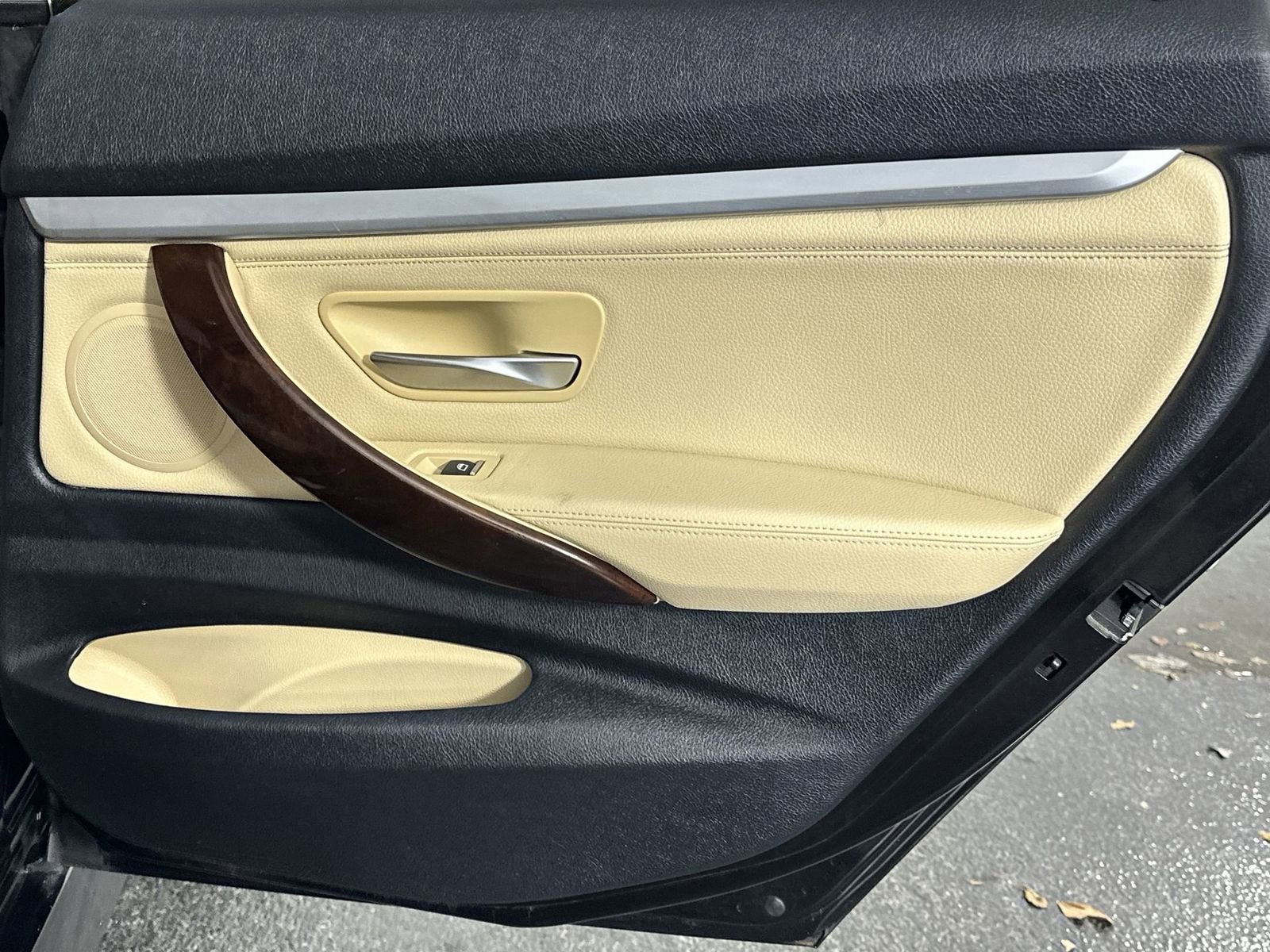 Used 2017 BMW 330i Gran Turismo xDrive image 36