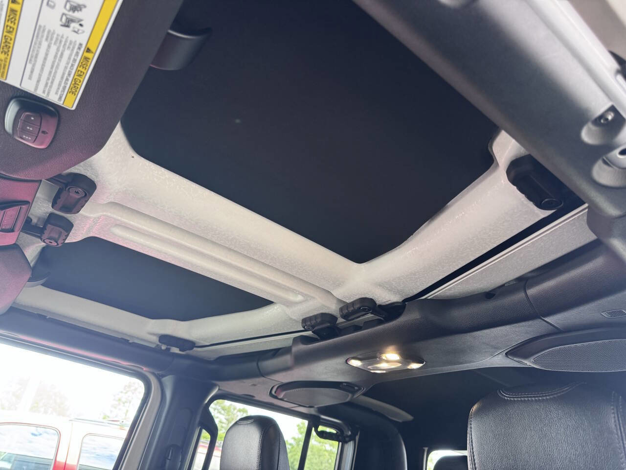 Used 2023 Jeep Gladiator Mojave w/ Trailer Tow Package AWD/4WD image 41