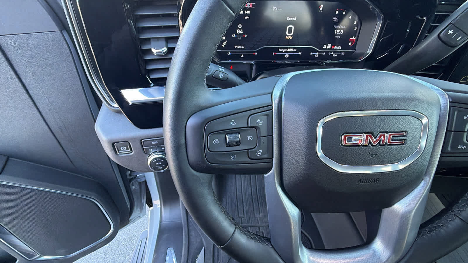 Used 2024 GMC Sierra 1500 Elevation w/ LPO, Elevation Black Package image 19