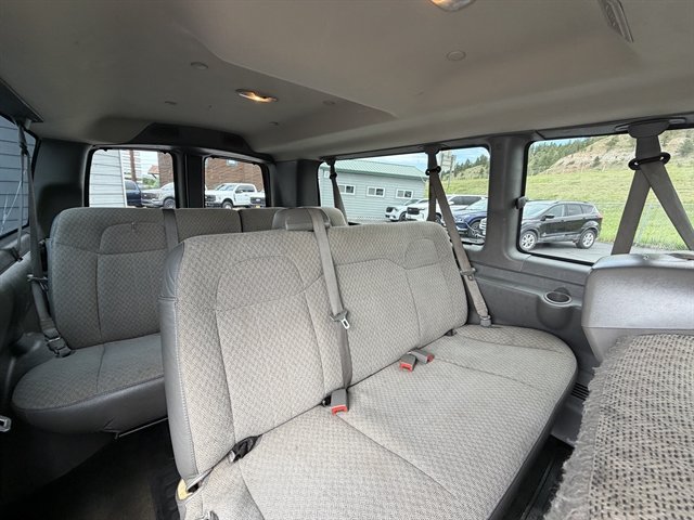 Used 2016 Chevrolet Express 3500 LT w/ LT Preferred Equipment Group RWD image 36