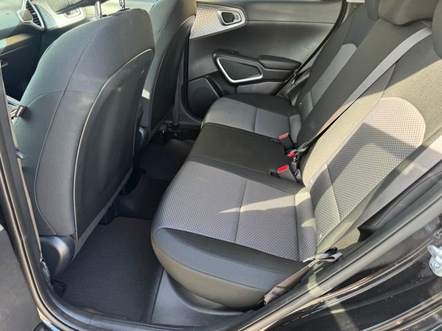 Certified 2025 Kia Soul LX w/ LX Technology Package image 10