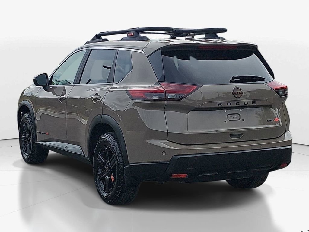 Used 2025 Nissan Rogue SV image 7