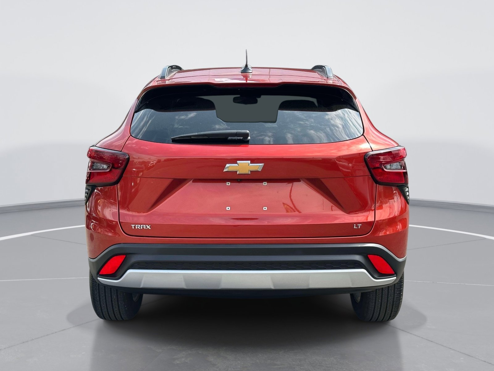 Used 2024 Chevrolet Trax LT w/ Driver Confidence Package image 6