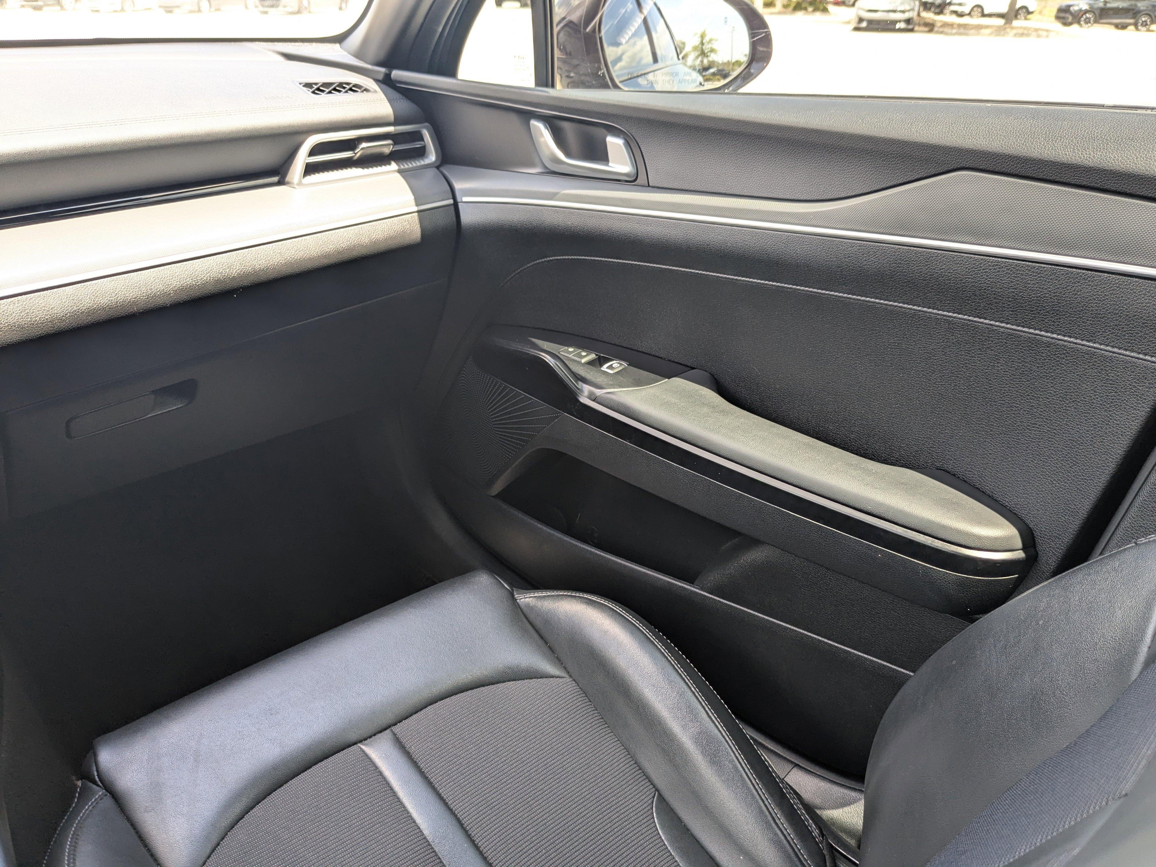 Used 2023 Kia K5 GT-Line image 15