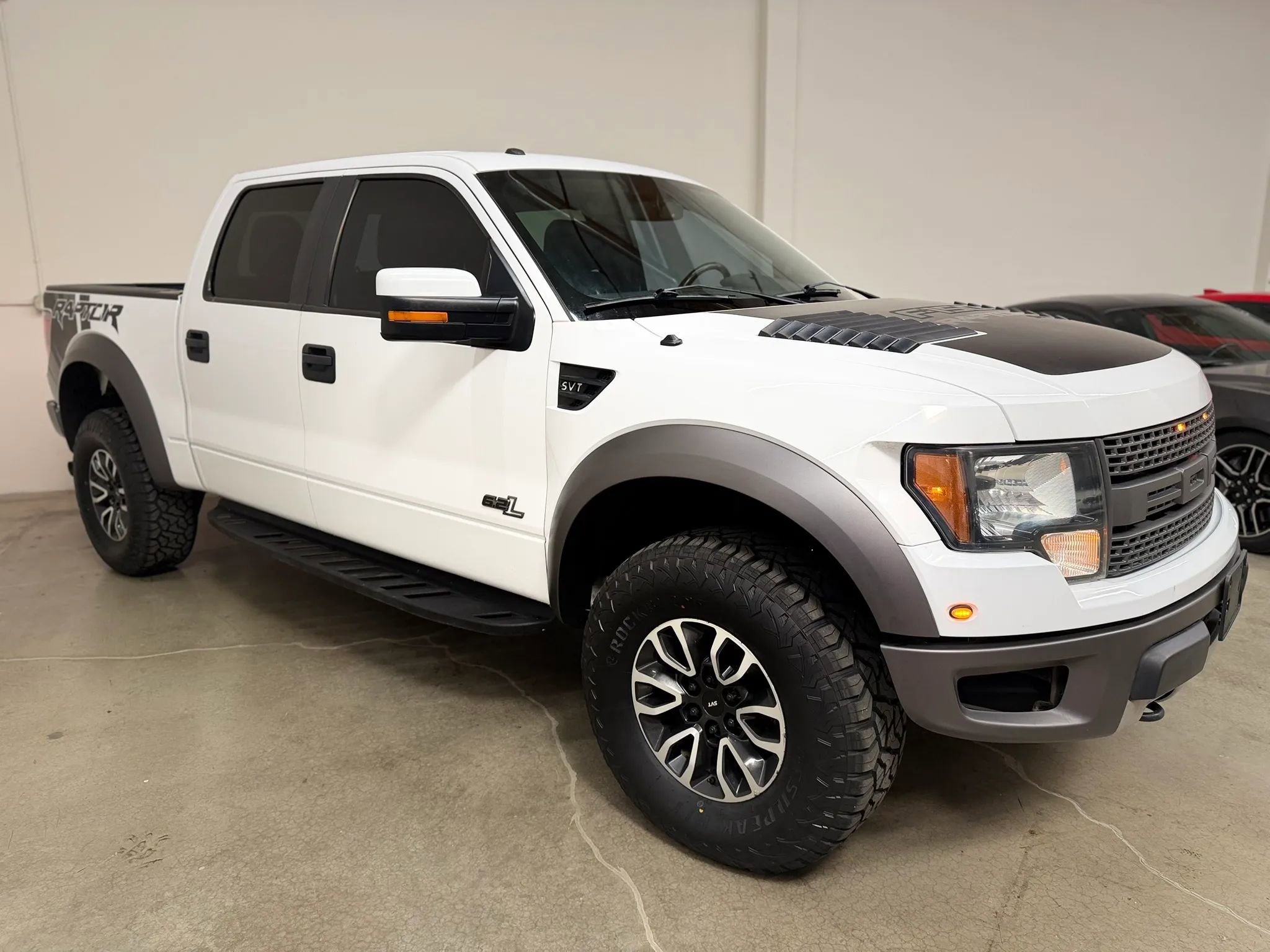 Used 2012 Ford F150 Raptor w/ Raptor Luxury Pkg AWD/4WD image 5