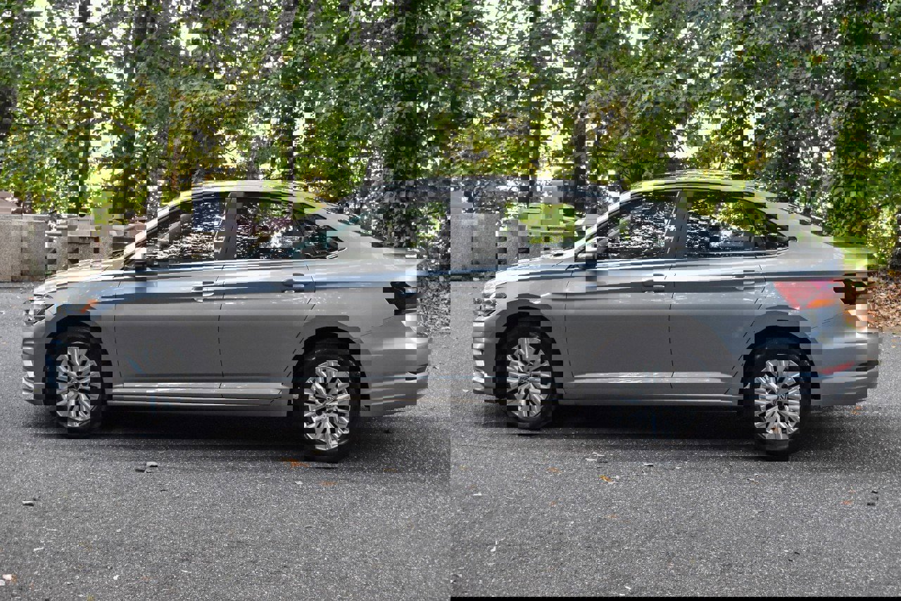 Used 2019 Volkswagen Jetta S w/ Driver Assistance Package image 5