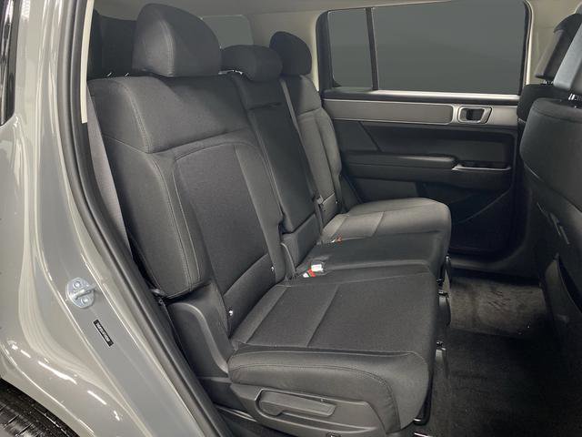 New 2026 Hyundai Santa Fe SE image 28