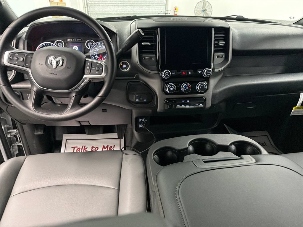 New 2026 RAM 5500 Tradesman AWD/4WD image 15