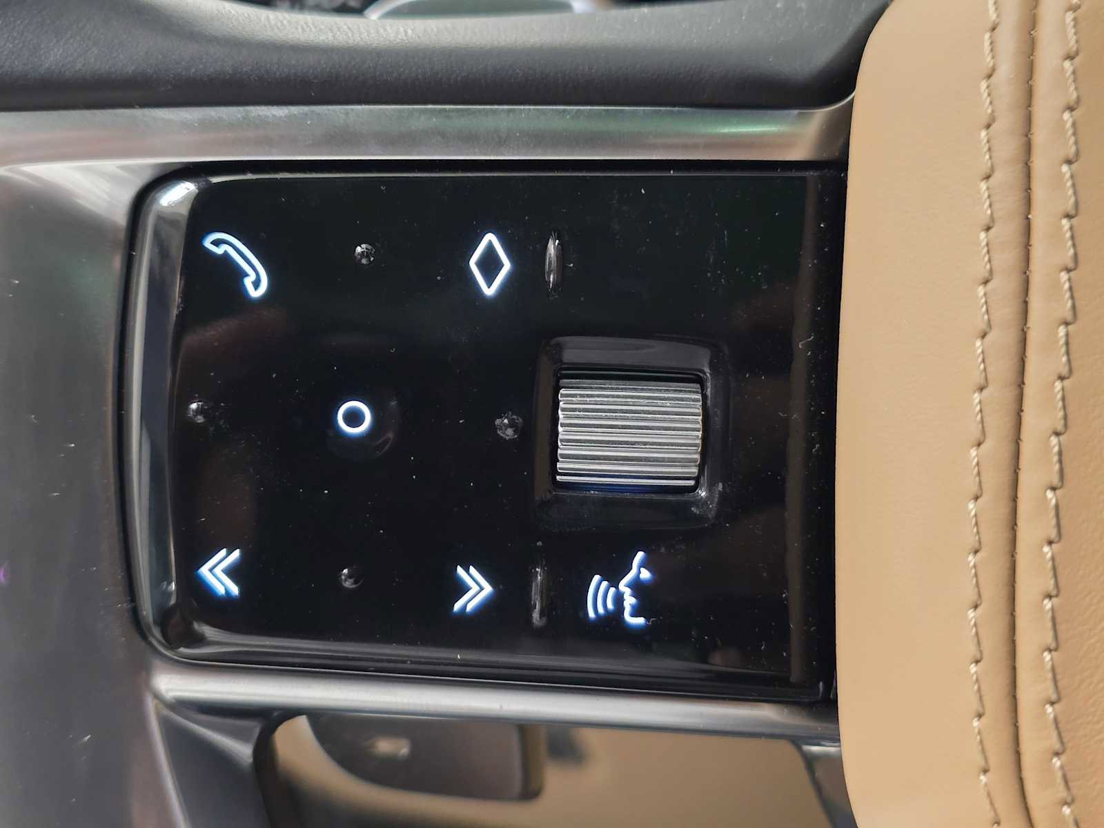 Used 2023 Land Rover Range Rover SE AWD/4WD image 36