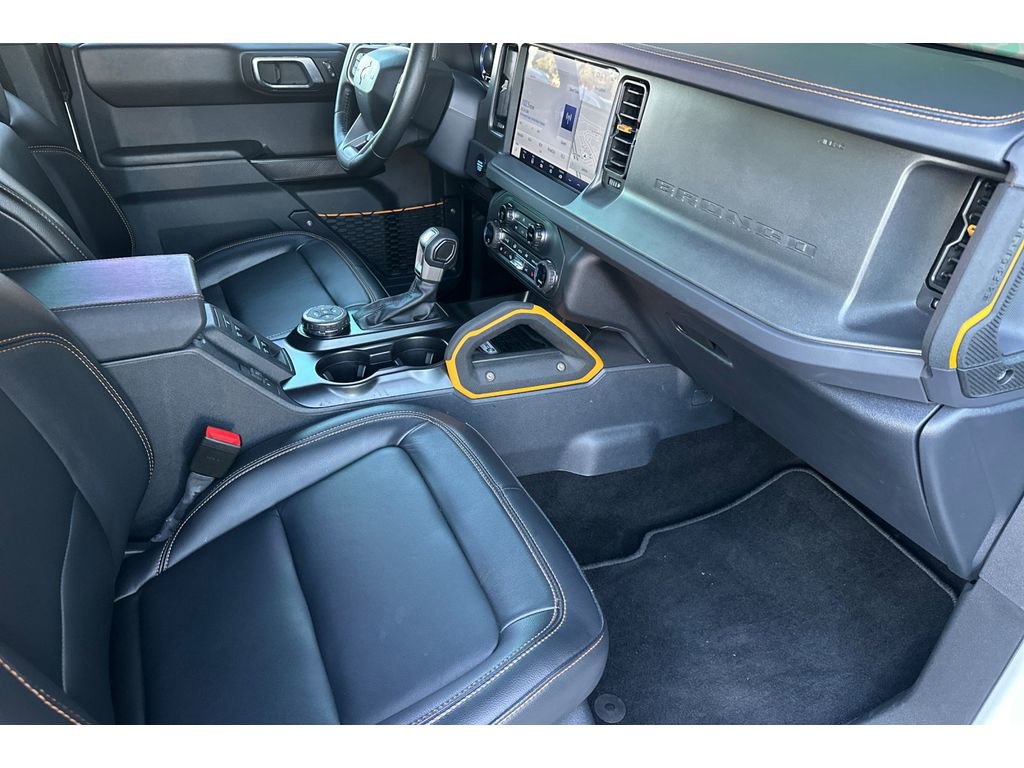 Used 2023 Ford Bronco Badlands image 17