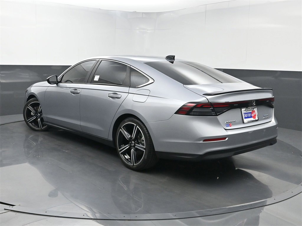 Used 2023 Honda Accord Sport image 19