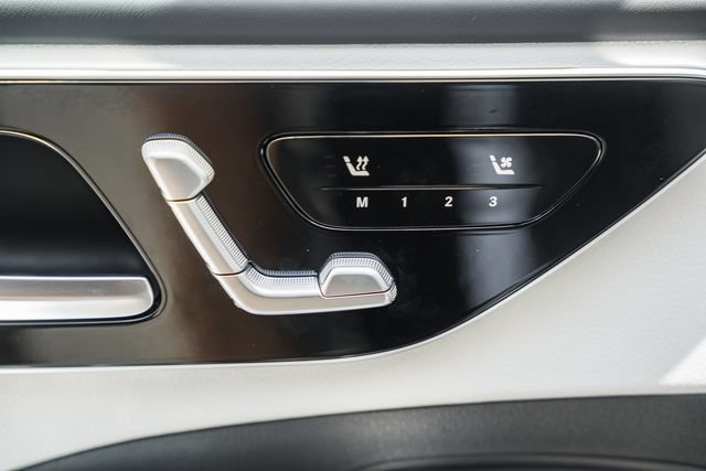 New 2026 Mercedes-Benz C 300 4MATIC Sedan image 38