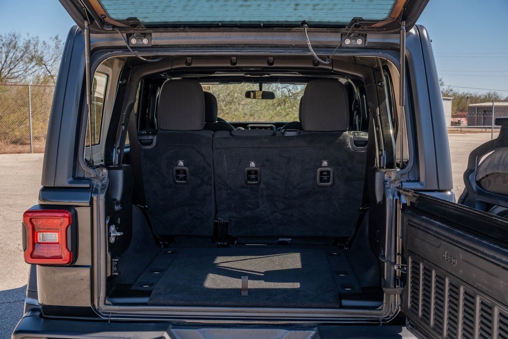 Used 2019 Jeep Wrangler Unlimited Sport S image 23
