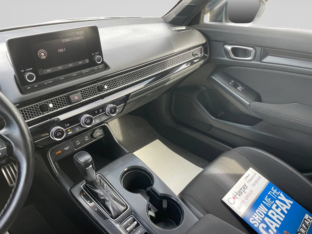 Certified 2025 Honda Civic Sport image 30