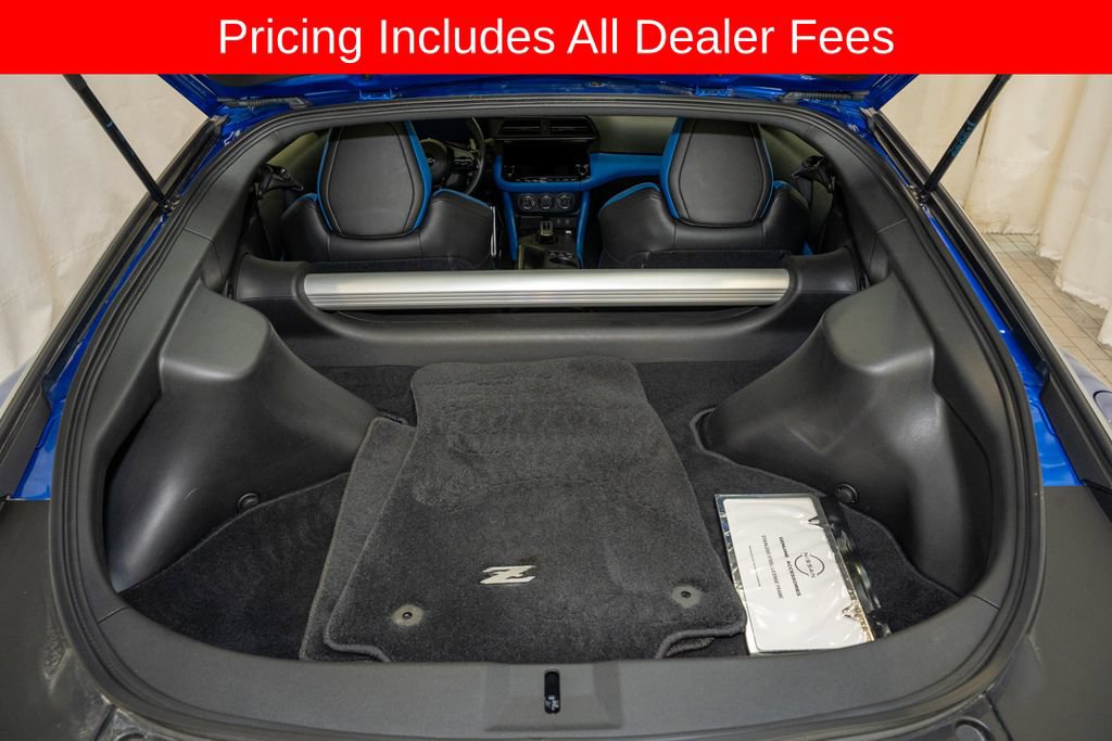 Certified 2025 Nissan Z Performance w/ Floor Mat Package RWD image 7