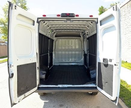 Used 2023 RAM ProMaster 2500 FWD image 12