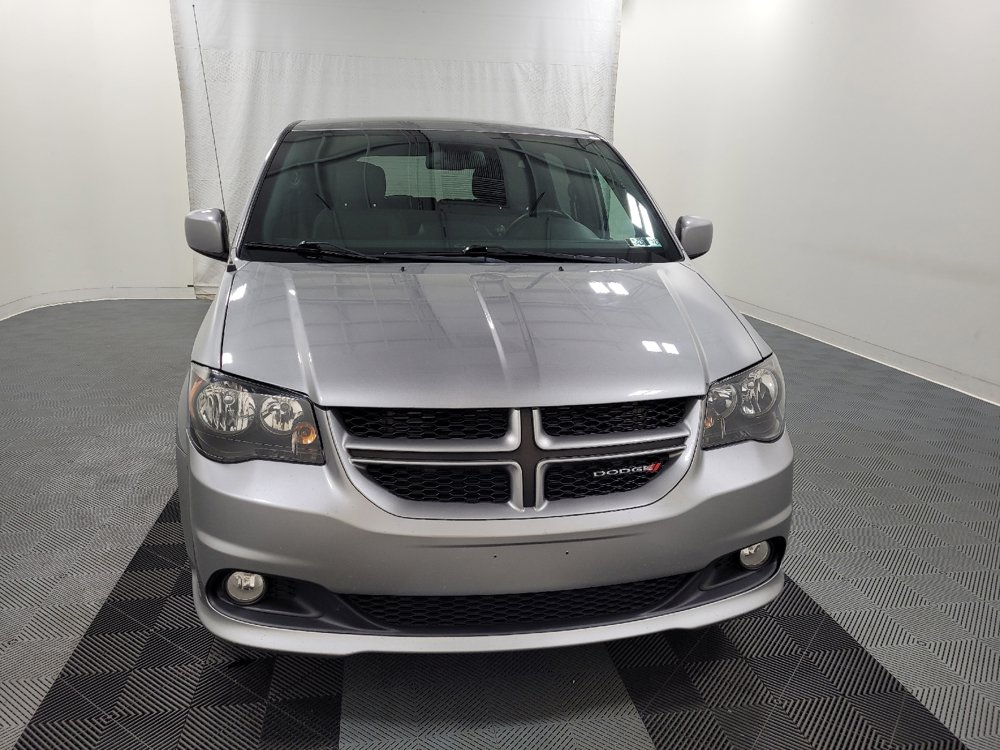 Used 2019 Dodge Grand Caravan GT w/ Safety Sphere Group FWD image 14