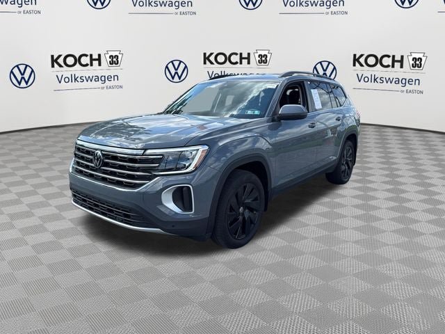 Used 2026 Volkswagen Atlas SE AWD/4WD image 3