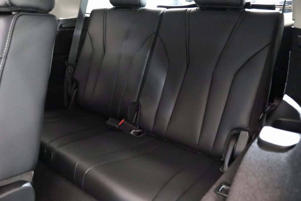 Used 2026 Acura MDX w/ Technology Package image 12