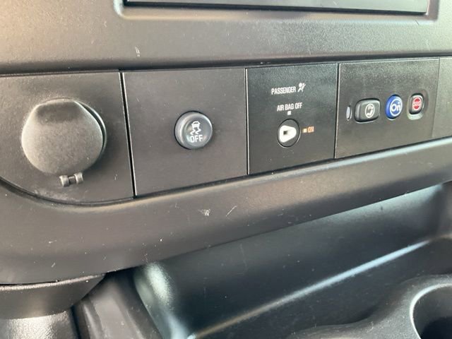 Used 2024 GMC Savana 2500 w/ Driver Convenience Package RWD image 17