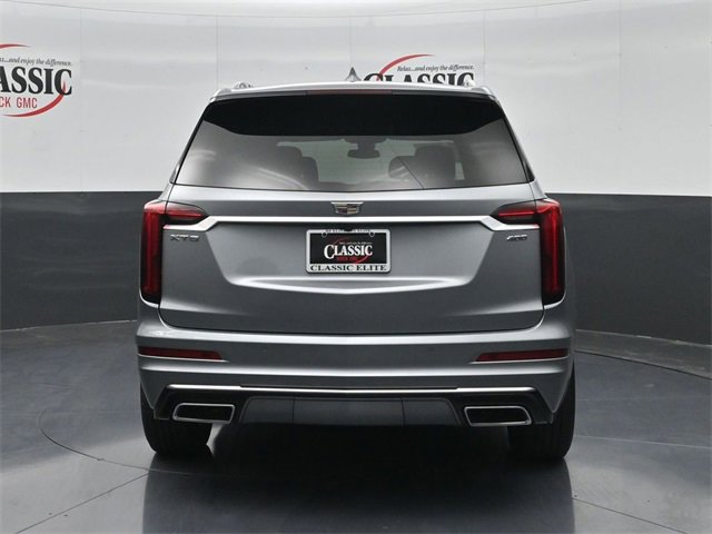 Used 2025 Cadillac XT6 Premium Luxury image 8