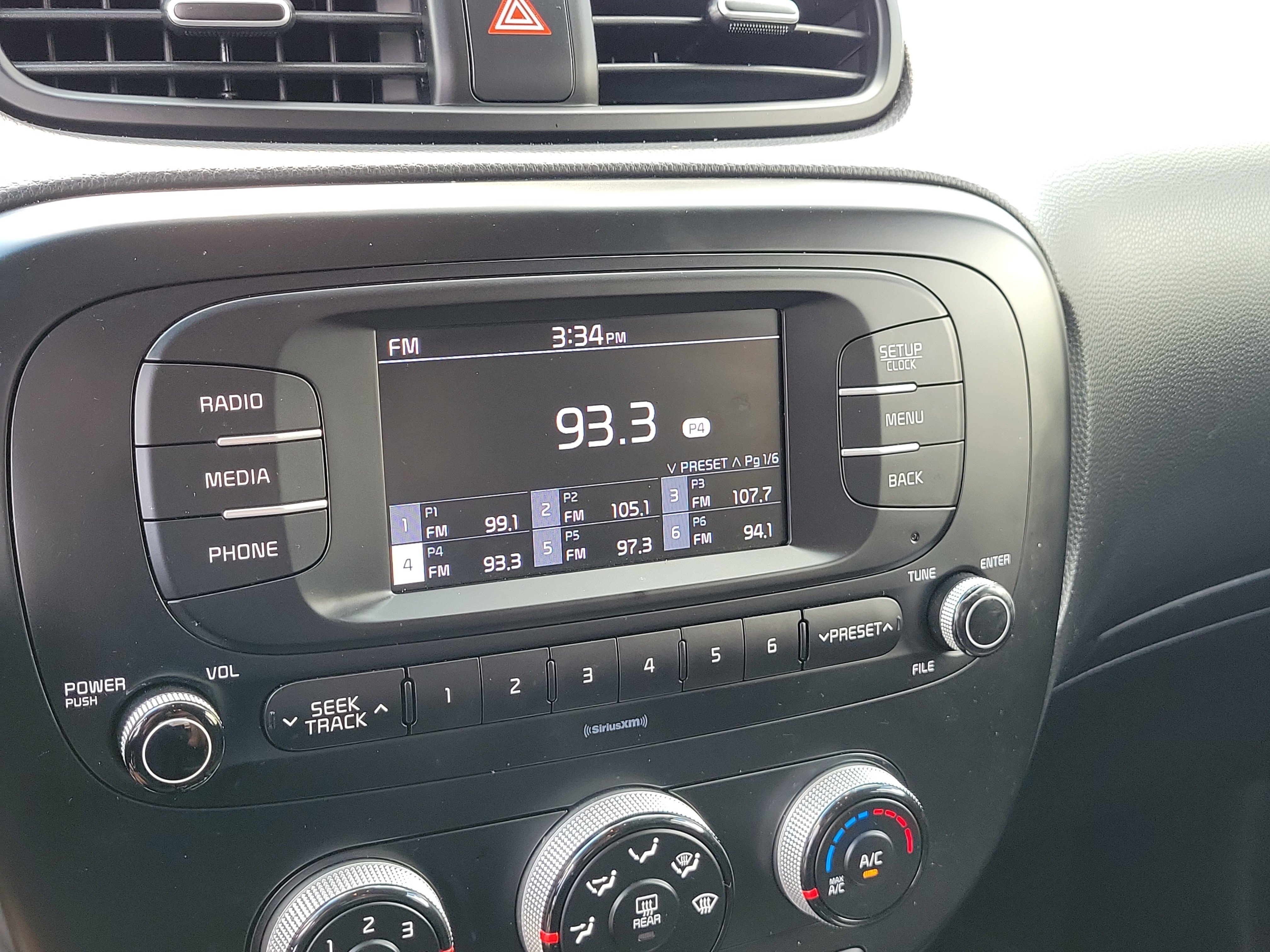 Used 2018 Kia Soul FWD image 25