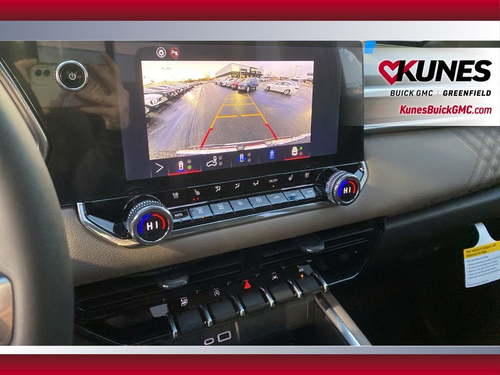 New 2026 GMC Canyon Denali image 24