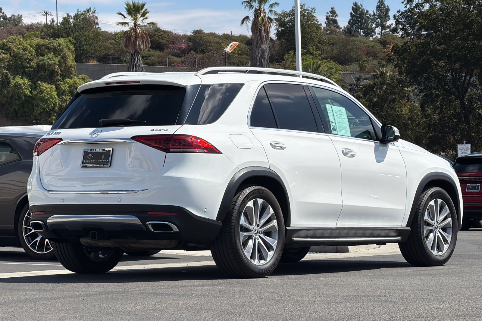Used 2022 Mercedes-Benz GLE 350 4MATIC image 3