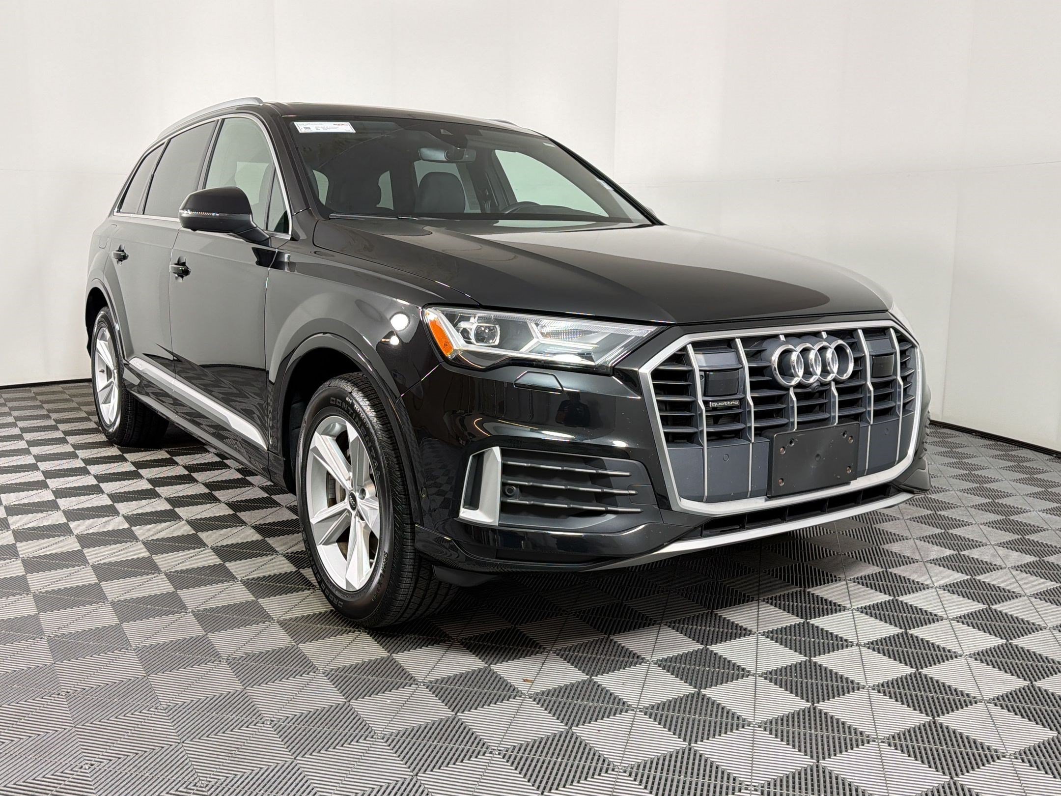 Certified 2023 Audi Q7 2.0T Premium w/ Convenience Package AWD/4WD image 20