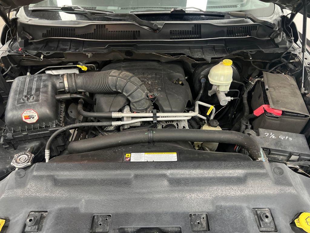 Used 2012 RAM 1500 Laramie RWD image 23